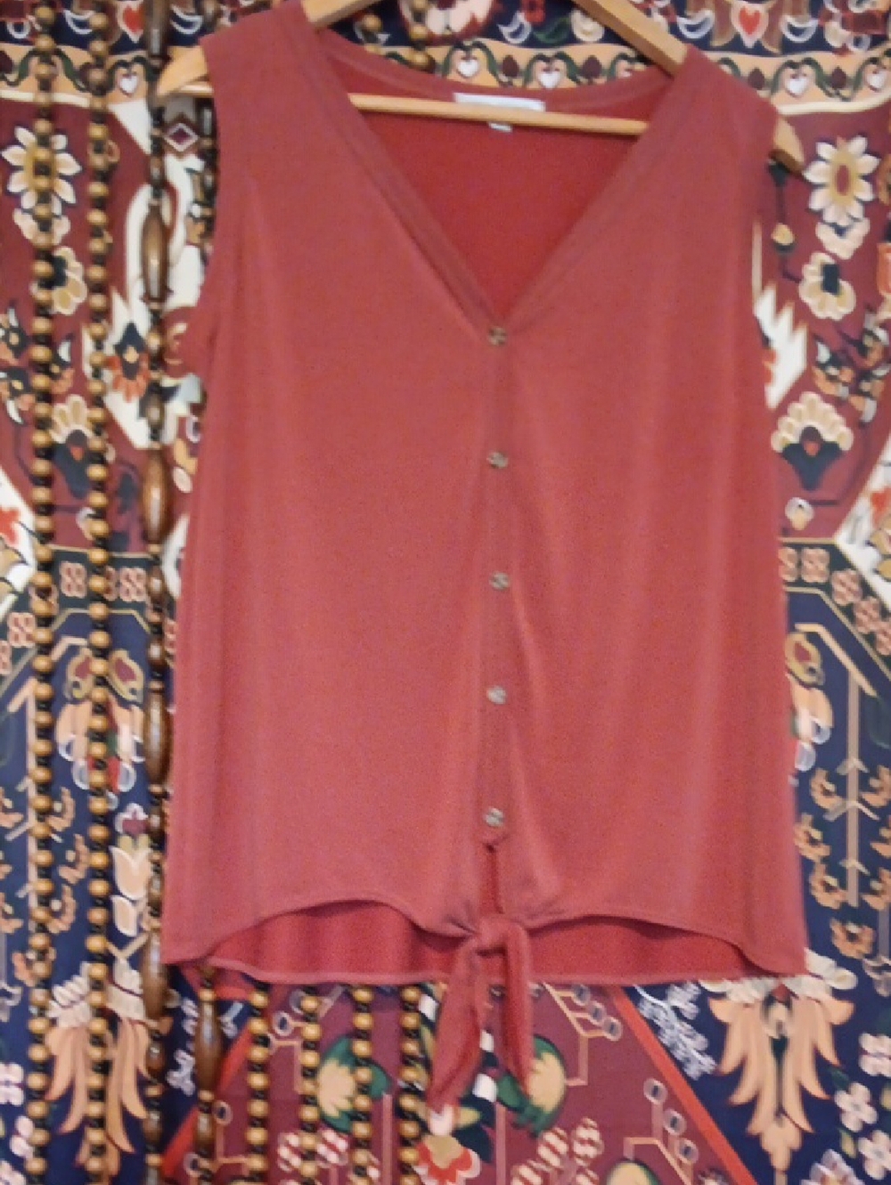 Green Envelope Rust Button-Front Sleeveless Tie-Hem Top